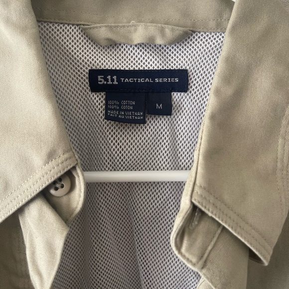 5.11 Tactical Khaki Shirt Jacket - Picture 2 of 2